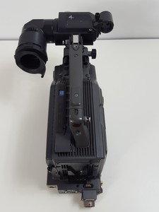Thumbnail image of Sony DVCAM DSR500WSP Digital Camcorder w/ DXF-801CE Electronic View Finder