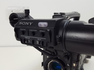 Thumbnail image of Sony DVCAM DSR500WSP Digital Camcorder w/ DXF-801CE Electronic View Finder