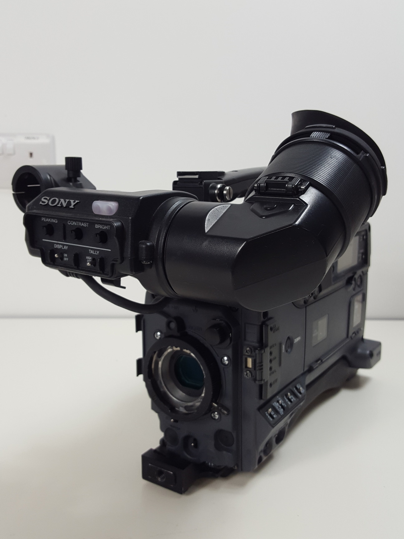 Image of Sony DSR-570WSP Digital Camcorder w/ DXP-801CE Electronic Viewfinder