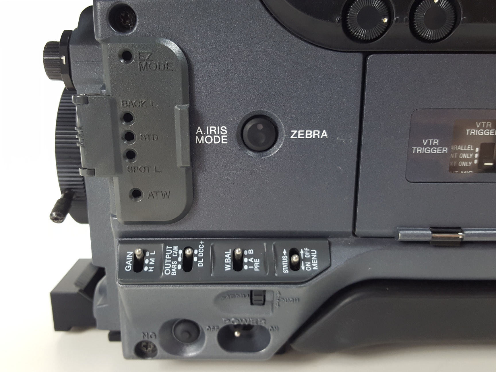 Image of Sony DSR-570WSP Digital Camcorder w/ DXP-801CE Electronic Viewfinder