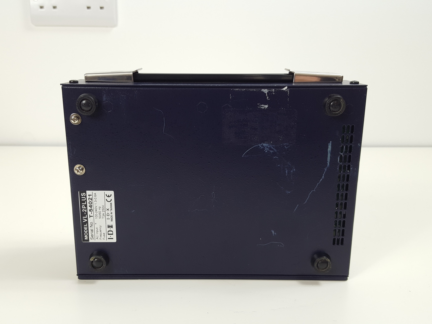 Image of Endura System VL-2 Plus Sequential Quick Charger