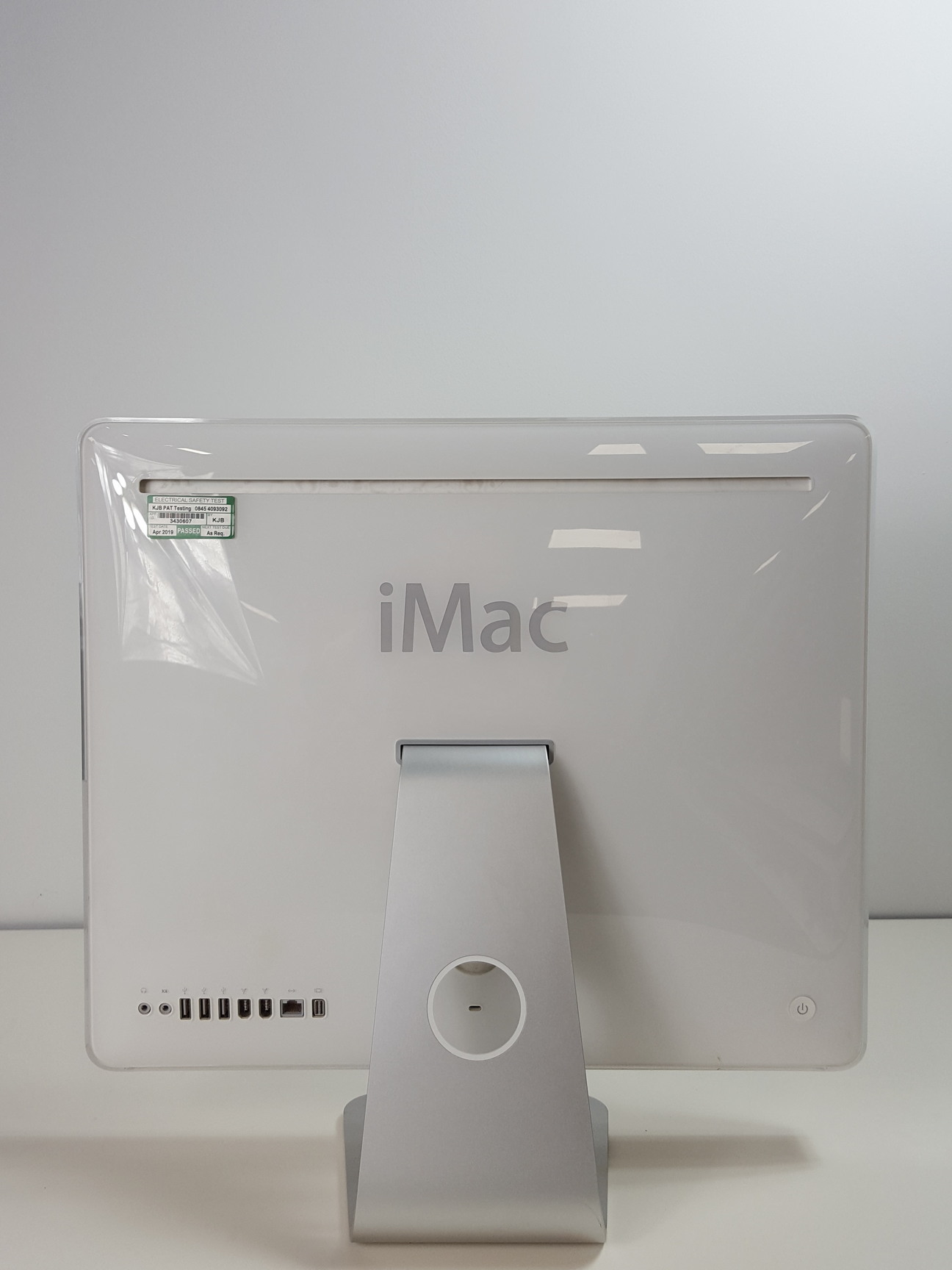 Image of Apple iMac 20" Core 2 Duo 2.33ghz