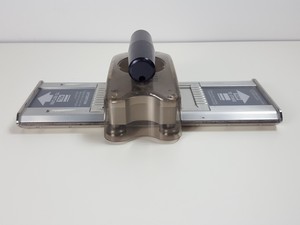 Thumbnail image of Applied Biosystems Taqman Fluidic Card Sealer 4331770 Lab for PCR