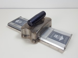 Thumbnail image of Applied Biosystems Taqman Fluidic Card Sealer 4331770 Lab for PCR