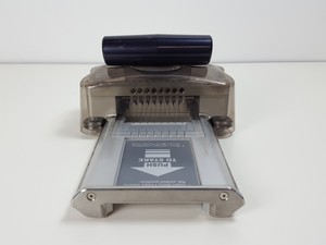 Thumbnail image of Applied Biosystems Taqman Fluidic Card Sealer 4331770 Lab for PCR