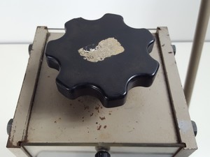 Thumbnail image of Specac Model 15.011 Manual Hydraulic Press - FTIR + XRF Pellet Press Lab