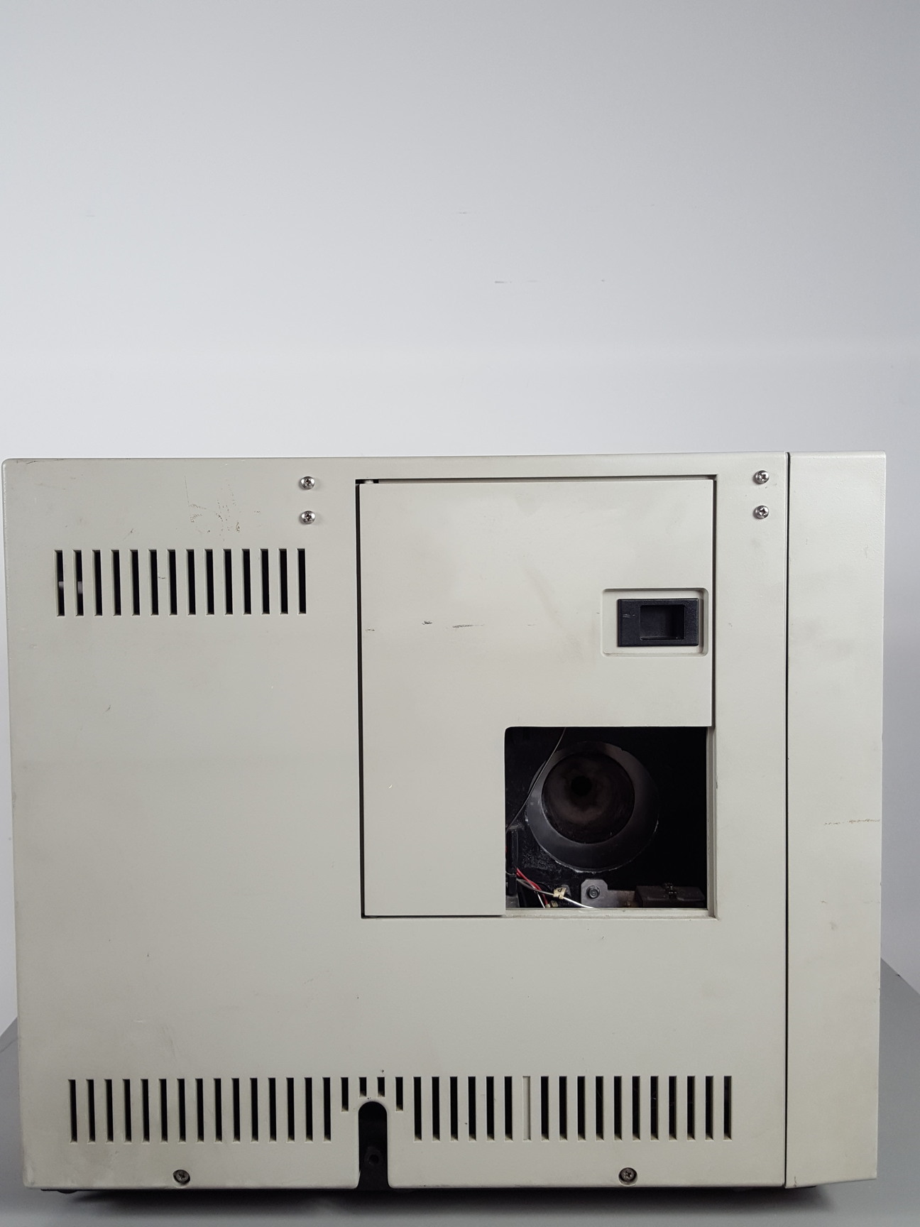 Image of HP 5890 5890A Series II 2 GC Gas Chromatograph System + 5972 MSD & Chemstation