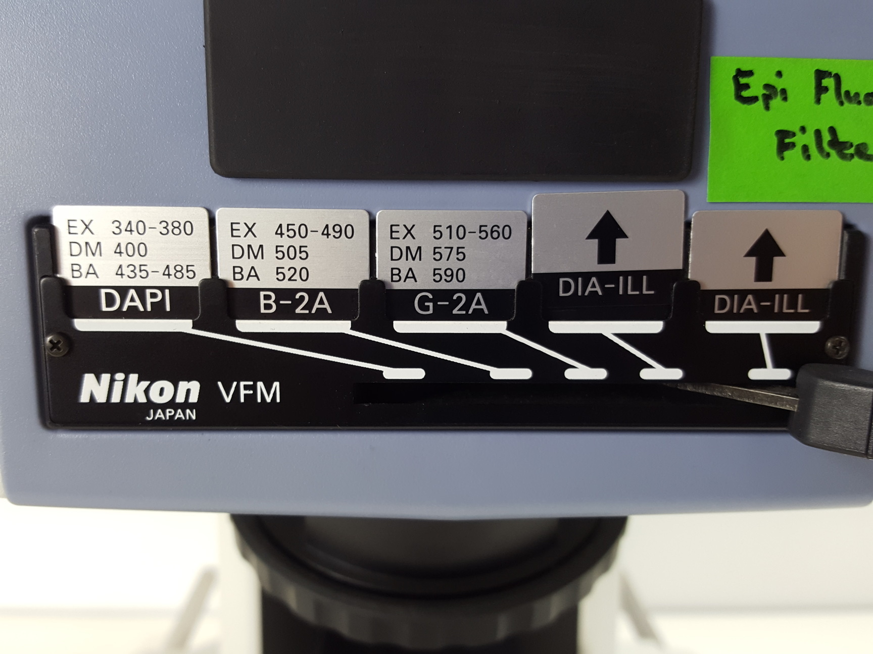 Image of Nikon Eclipse E800 Fluorescence Microscope with C-LP Halogen Lamp House Lab