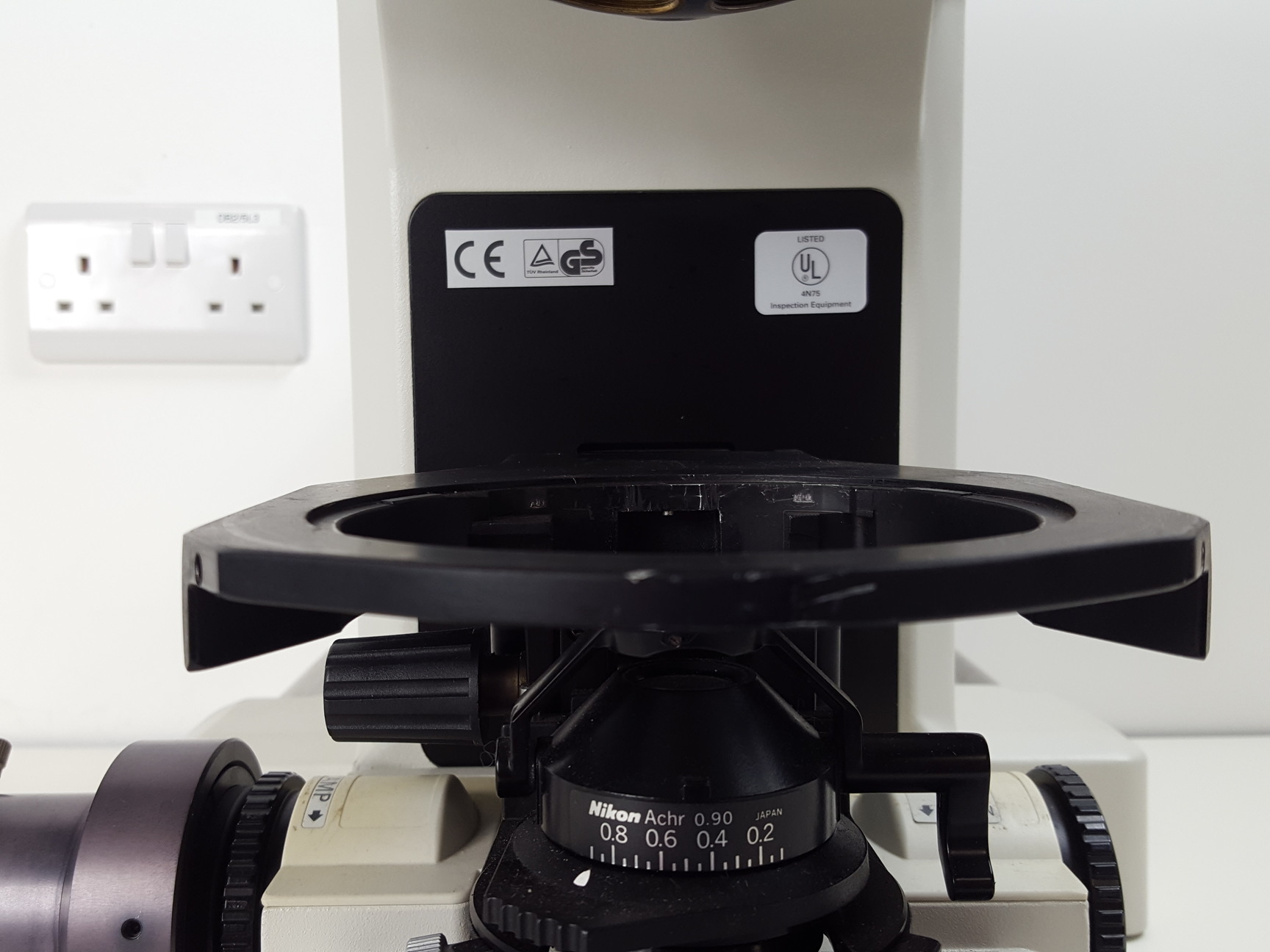 Image of Nikon Eclipse E800 Fluorescence Microscope with C-LP Halogen Lamp House Lab