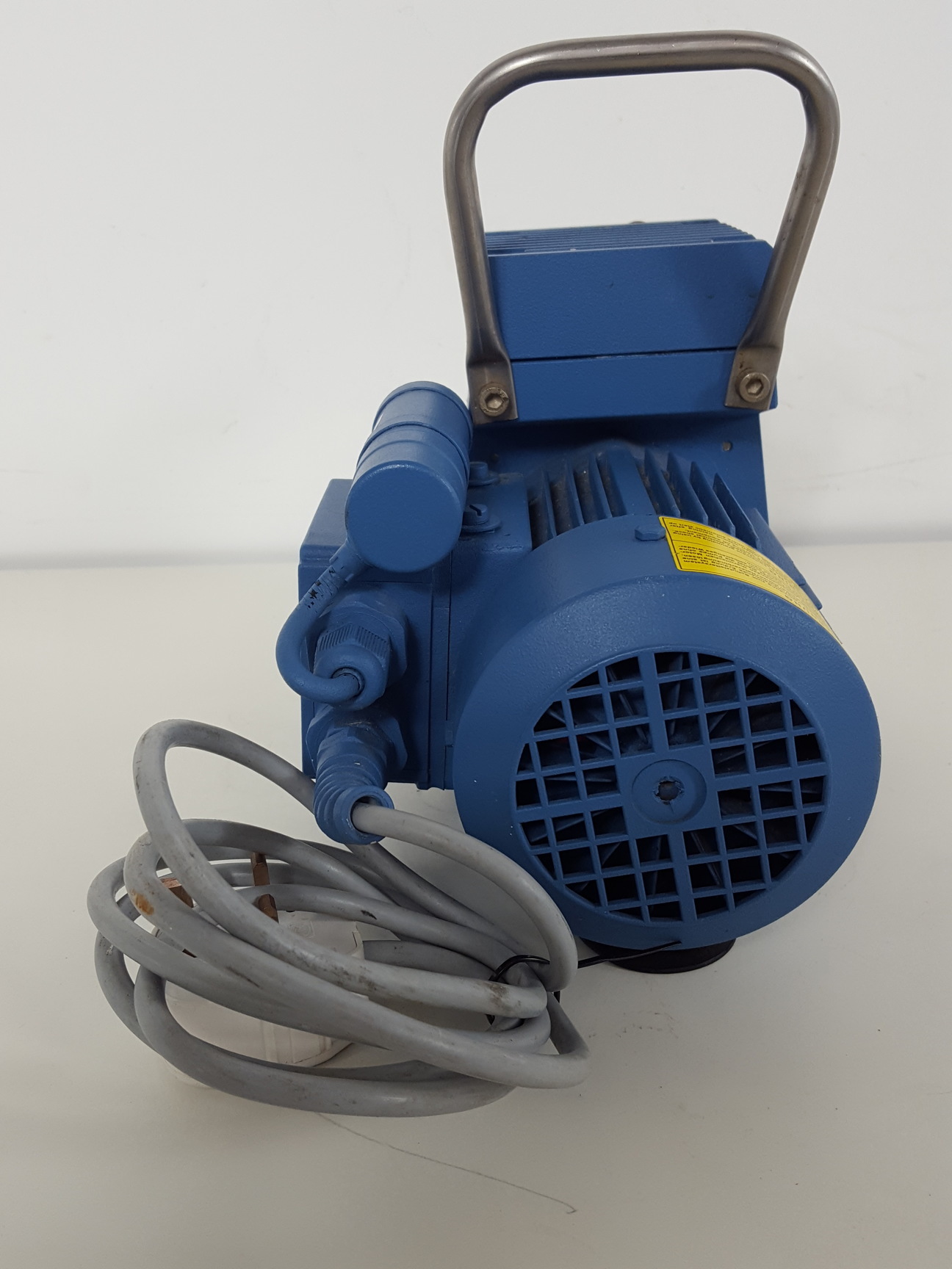 Image of Vacuubrand Diaphragm Vacuum Pump Type ME 2 / 1,9 Lab