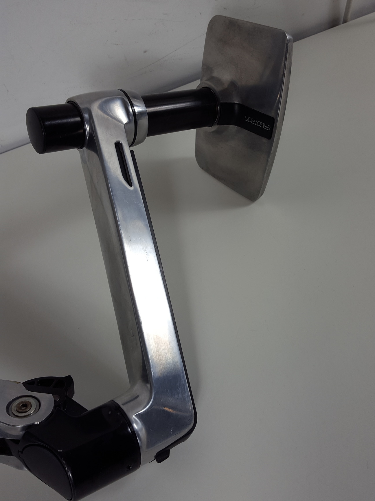 Image of Ergotron LX Desk Monitor Arm 