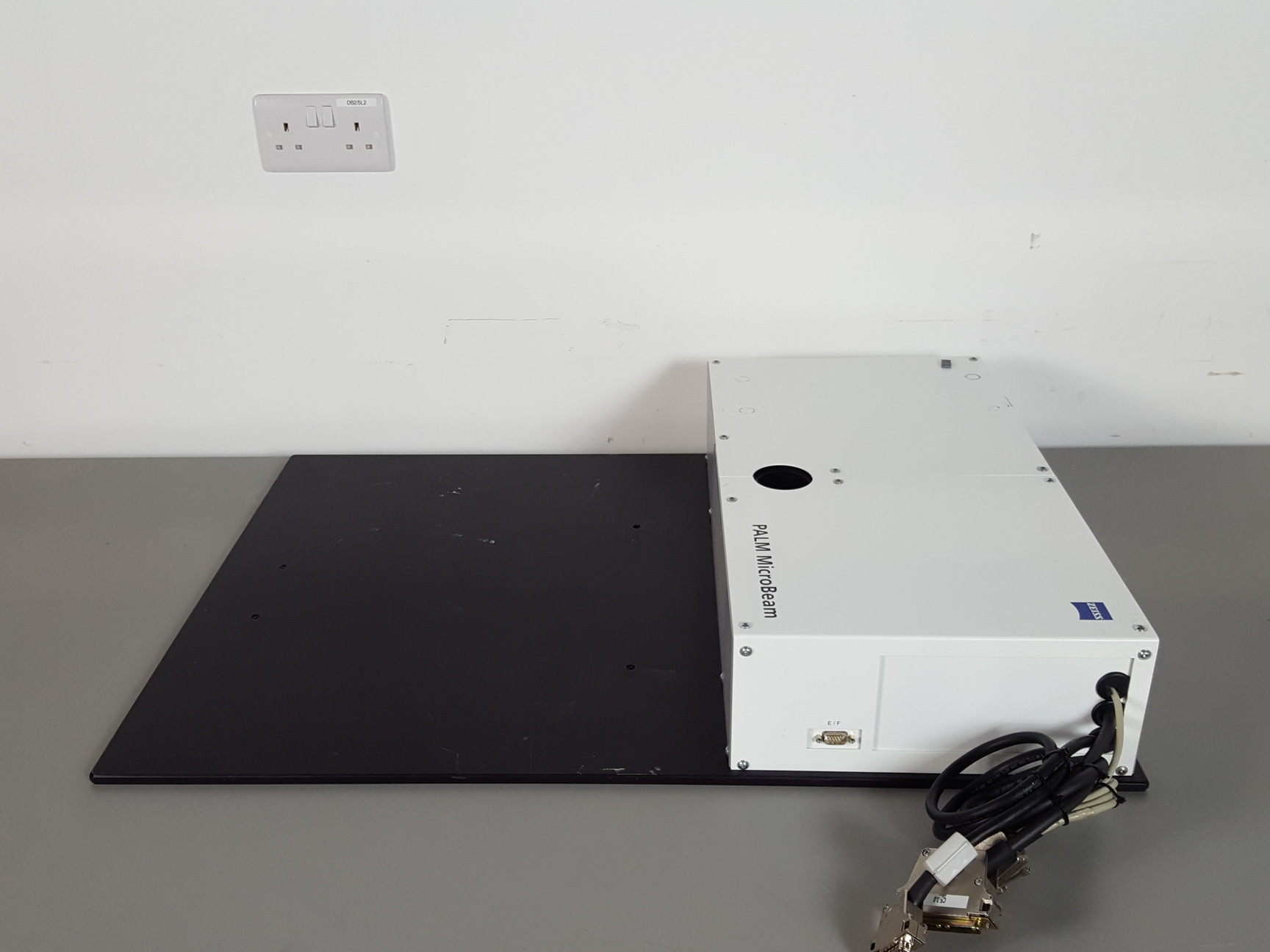 Image of PALM Laser Microscope Microlaser Microbeam Capture Zeiss Axiovert 200M P.A.L.M