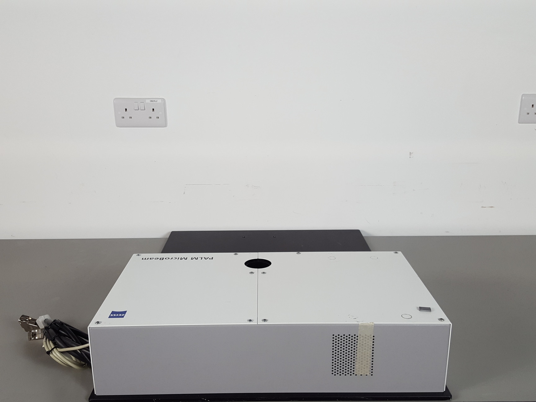 Image of PALM Laser Microscope Microlaser Microbeam Capture Zeiss Axiovert 200M P.A.L.M
