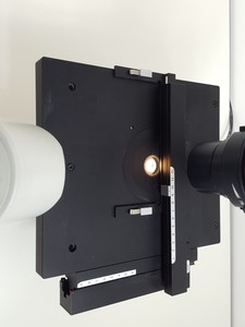 Thumbnail image of Leica DMIL Inverted Trinocular Microscope Type 090-135.001 w/ 4x Objectives Lab