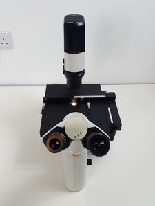 Thumbnail image of Leica DMIL Inverted Trinocular Microscope Type 090-135.001 w/ 4x Objectives Lab