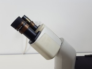 Thumbnail image of Leica DMIL Inverted Trinocular Microscope Type 090-135.001 w/ 4x Objectives Lab