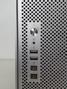 Thumbnail image of Apple Mac Pro Eight-Core 2.66 2009/Nehalem. 4.1/A1289/2314 Desktop Computer
