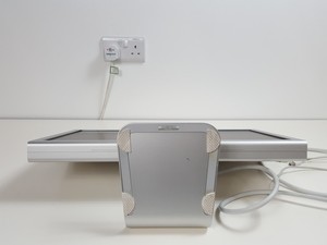 Thumbnail image of Apple Cinema Display 23" Monitor M9178LL/A-A1082