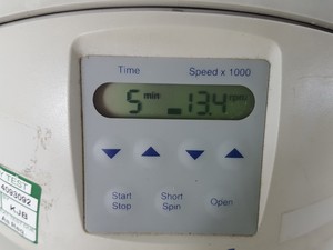 Thumbnail image of Eppendorf Model 5452 MiniSpin Centrifuge & 13400rpm Rotor Lab