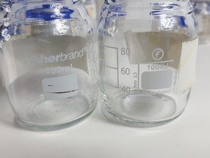 Thumbnail image of 125 x Duran Round Screw Top Laboratory Bottles Lab - 100 & 25ml - Schott Lab