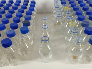 Thumbnail image of 149 x 500ml Laboratory Duran Bottles - Schott, Boro, Pyrex, VWR, FisherBrand Lab