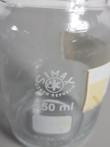 Thumbnail image of 159 x 250ml Laboratory Duran Bottles - Schott, Pyrex, Fisher, Simax, Boro Lab