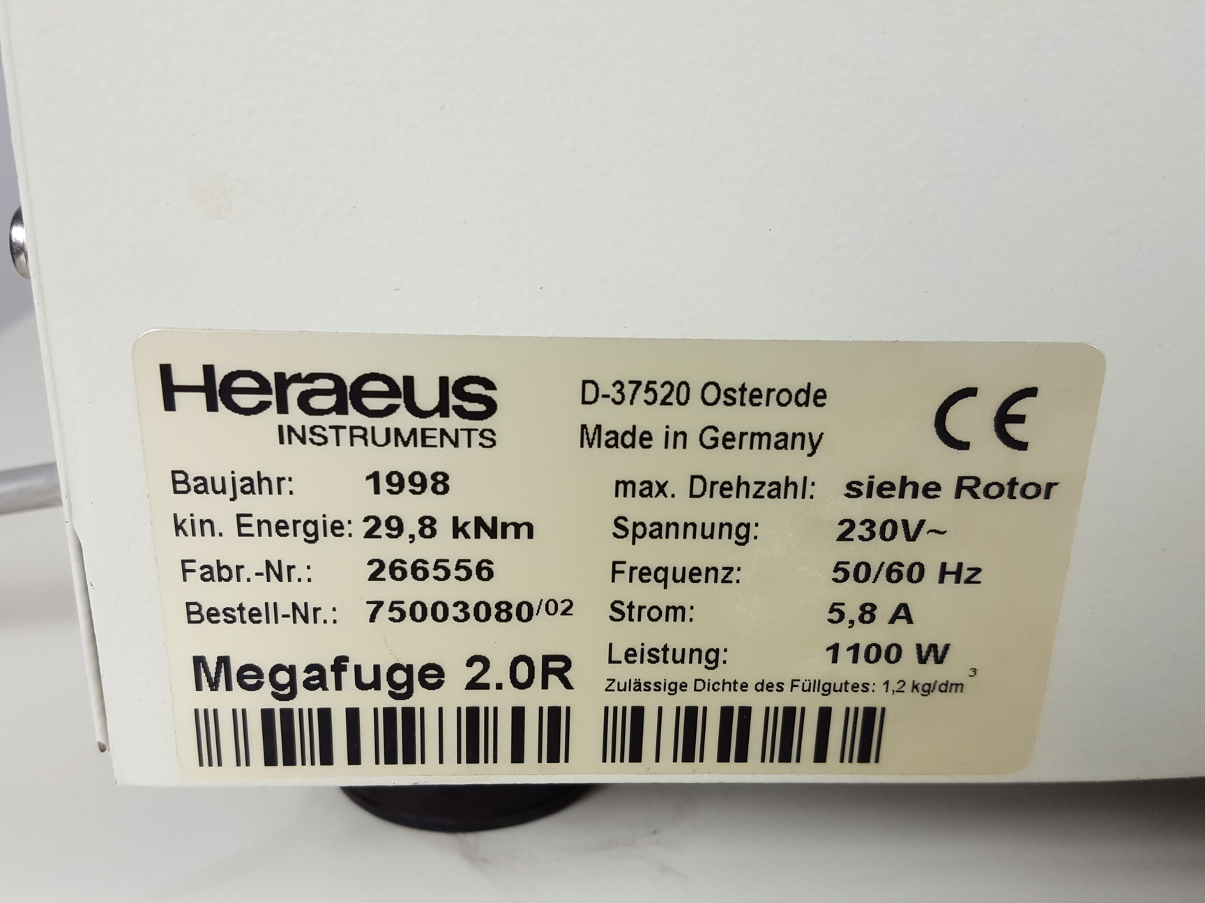 Image of Heraeus Megafuge 2.0R Lab Centrifuge with 4 x 500ml 4100 Swing Arm Rotor
