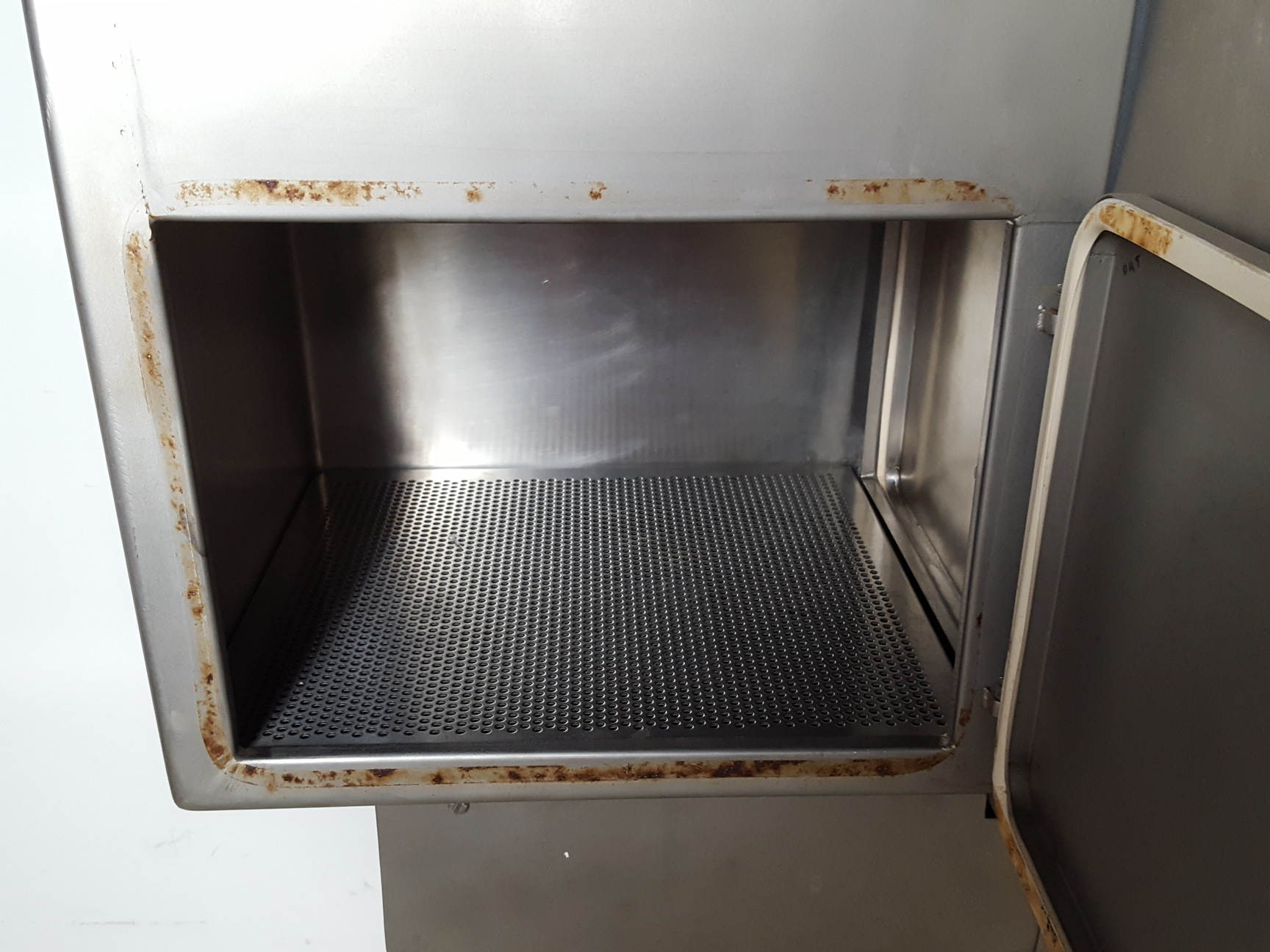 Image of Howorth Airtech Isolator Laboratory Glovebox Lab
