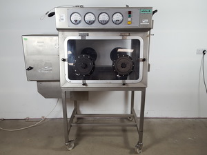 Thumbnail image of Howorth Airtech Isolator Laboratory Glovebox Lab