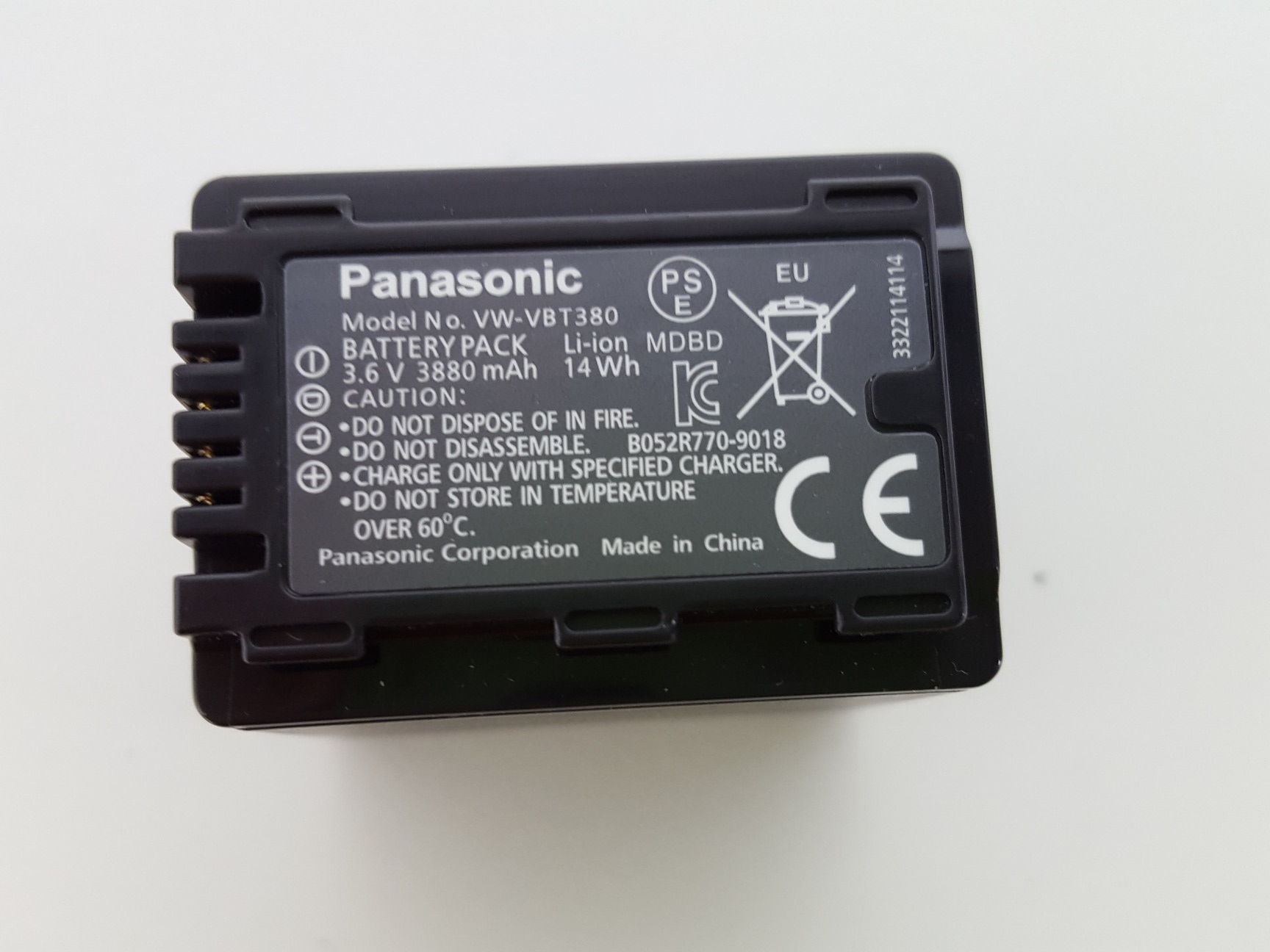 Image of  3 x Panasonic Camcorder Battery Packs 2 x VW-VBT190 & 1 x VW-VBT380