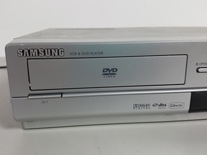 Thumbnail image of Samsung DVD-V6700S - Multi-Region Capable DVD Player & VCR Combination - VHS