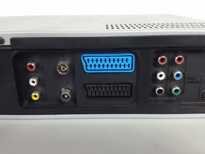 Thumbnail image of Samsung DVD-V6700S - Multi-Region Capable DVD Player & VCR Combination - VHS