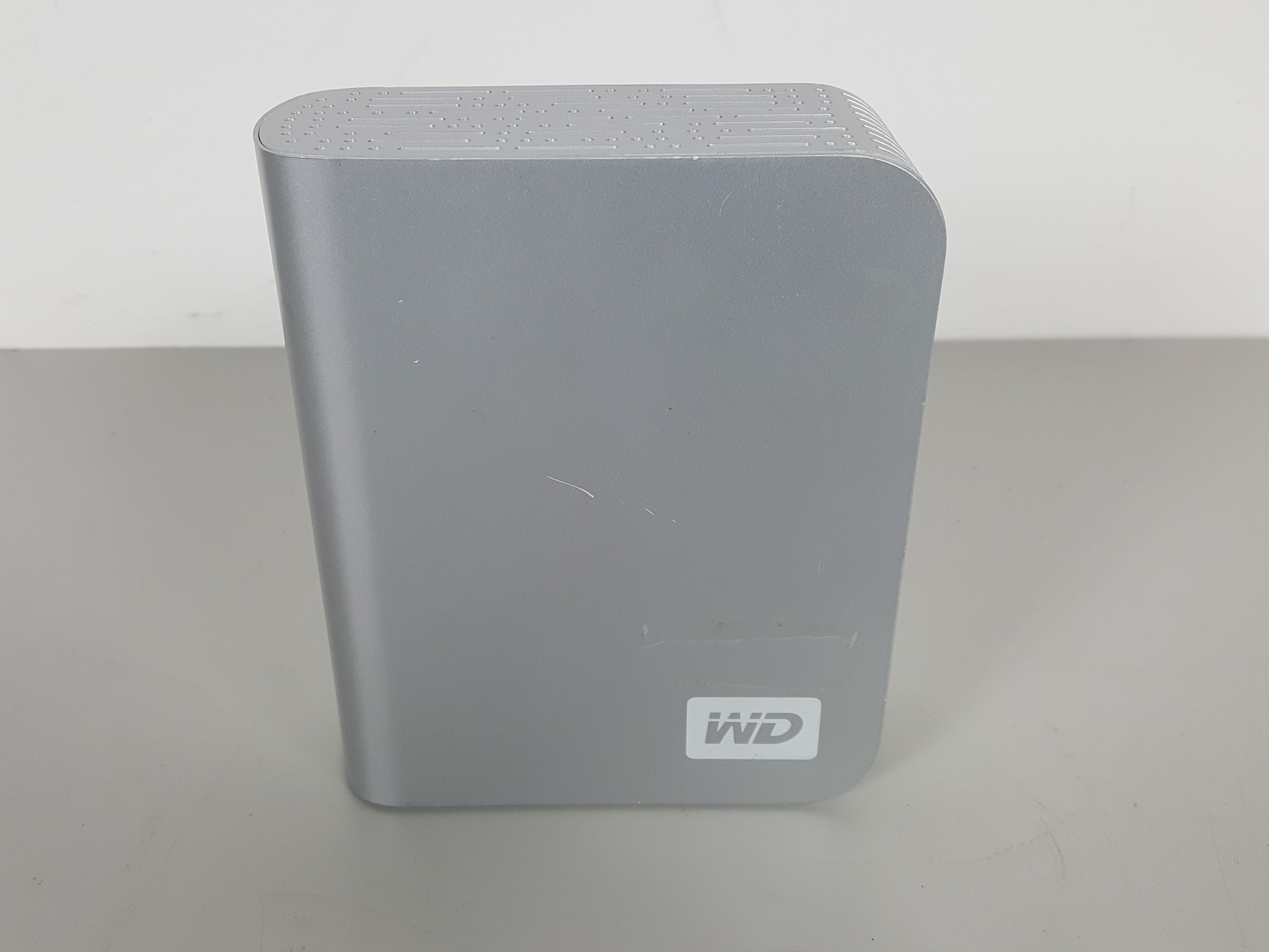 Image of Western Digital 1TB External Hard Drive PN - WD10000H1 Q-00