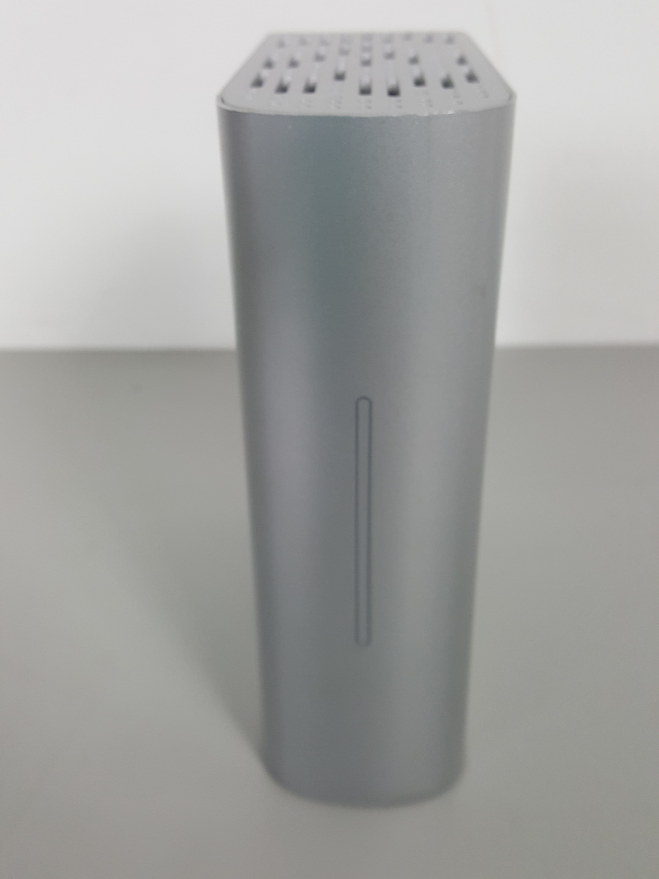 Image of Western Digital 1TB External Hard Drive PN - WD10000H1 Q-00
