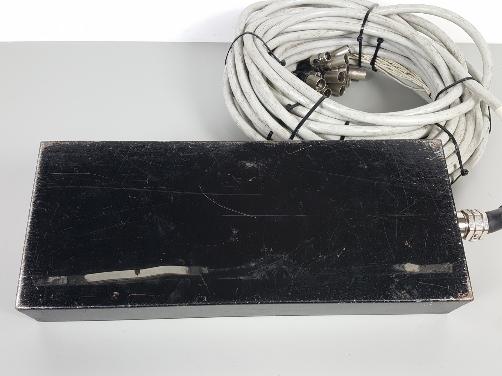 Image of Kelsey Acoustics Ltd Stage Box - 16 XLR Ports, Female to Male - 80ft Tails