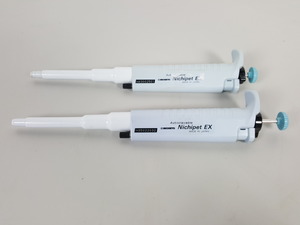 Thumbnail image of 2 x Nichiryo Nichipet EX Pipettes Volume 100 - 1000μL Lab
