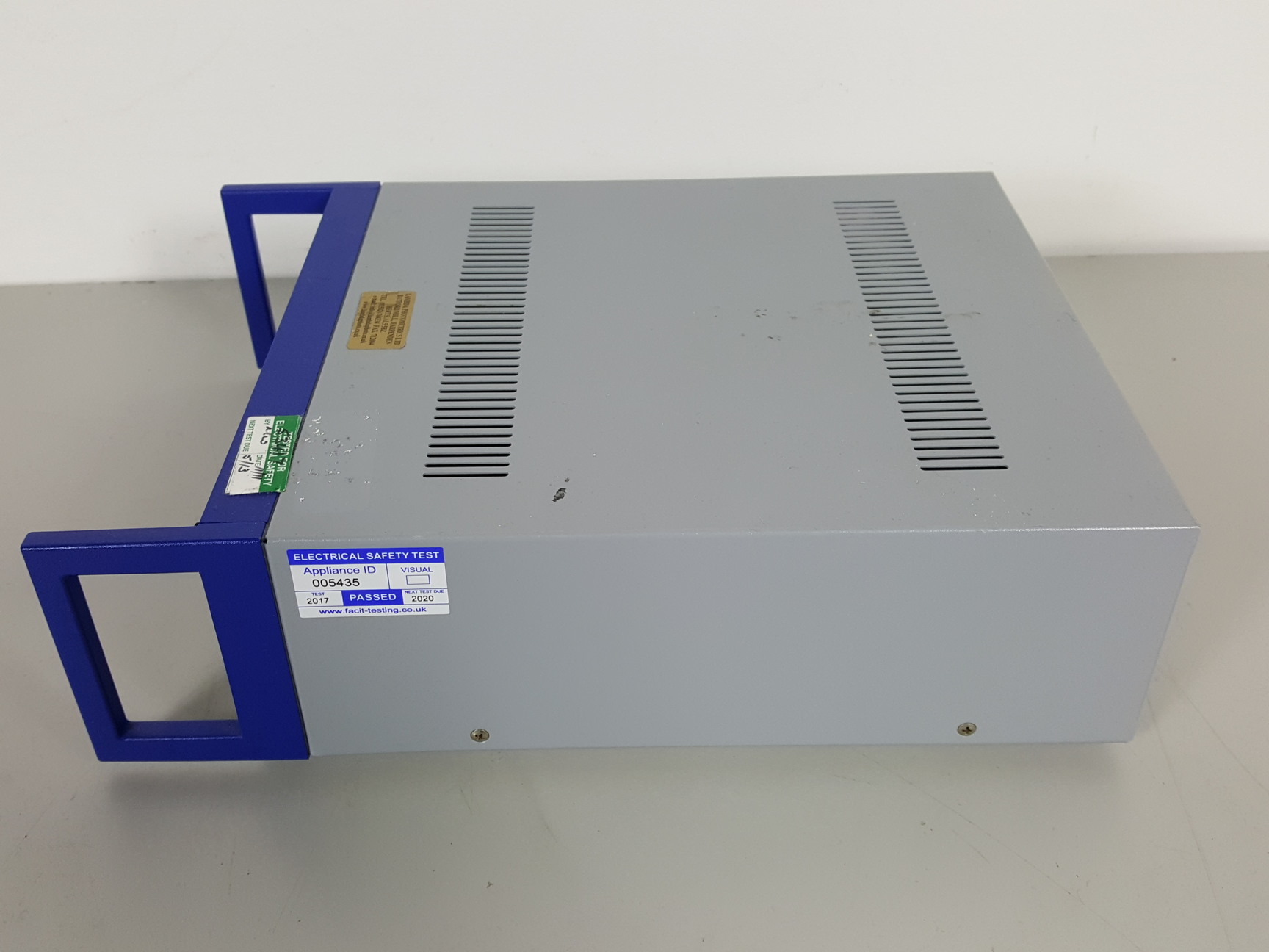 Image of PI E-665.XR LVPZT-Amplifier / Servo Lab Physik Phase Shifter