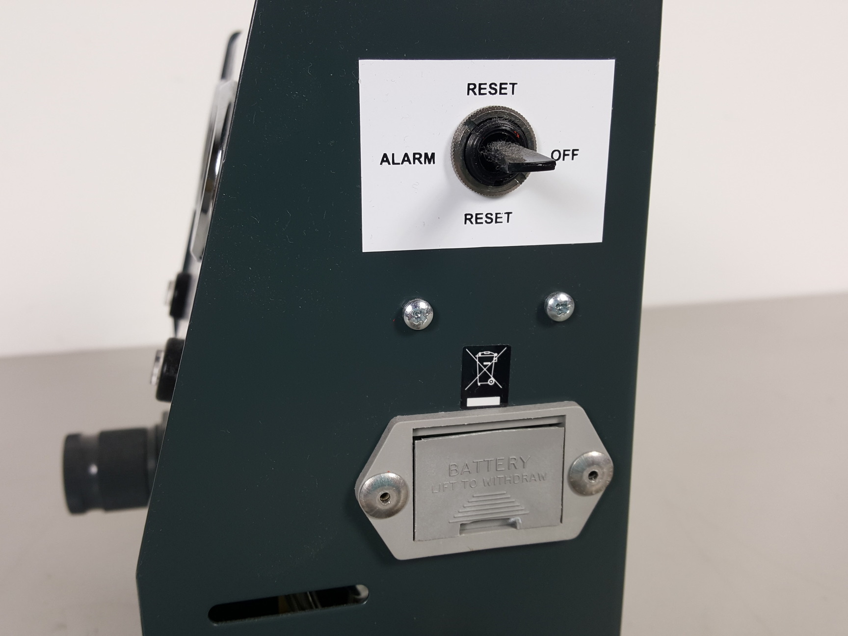 Image of NTC Pneuchange Automatic Gas Cylinder Change Over Unit PC100 Lab