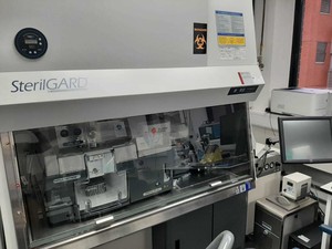 Thumbnail image of Beckman Coulter MoFlo Astrios EQ Cell Sorter (FACS) Astrios EQ Lab