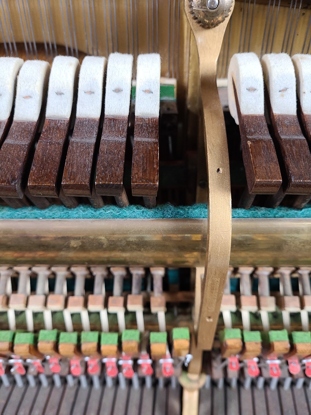 Image of Steinway & Sons Upright Piano (92176) Satin Walnut, 1899, 88 keys