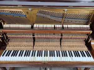 Thumbnail image of Kemmler Osnabruck Upright Piano, 1925, 85 keys, 