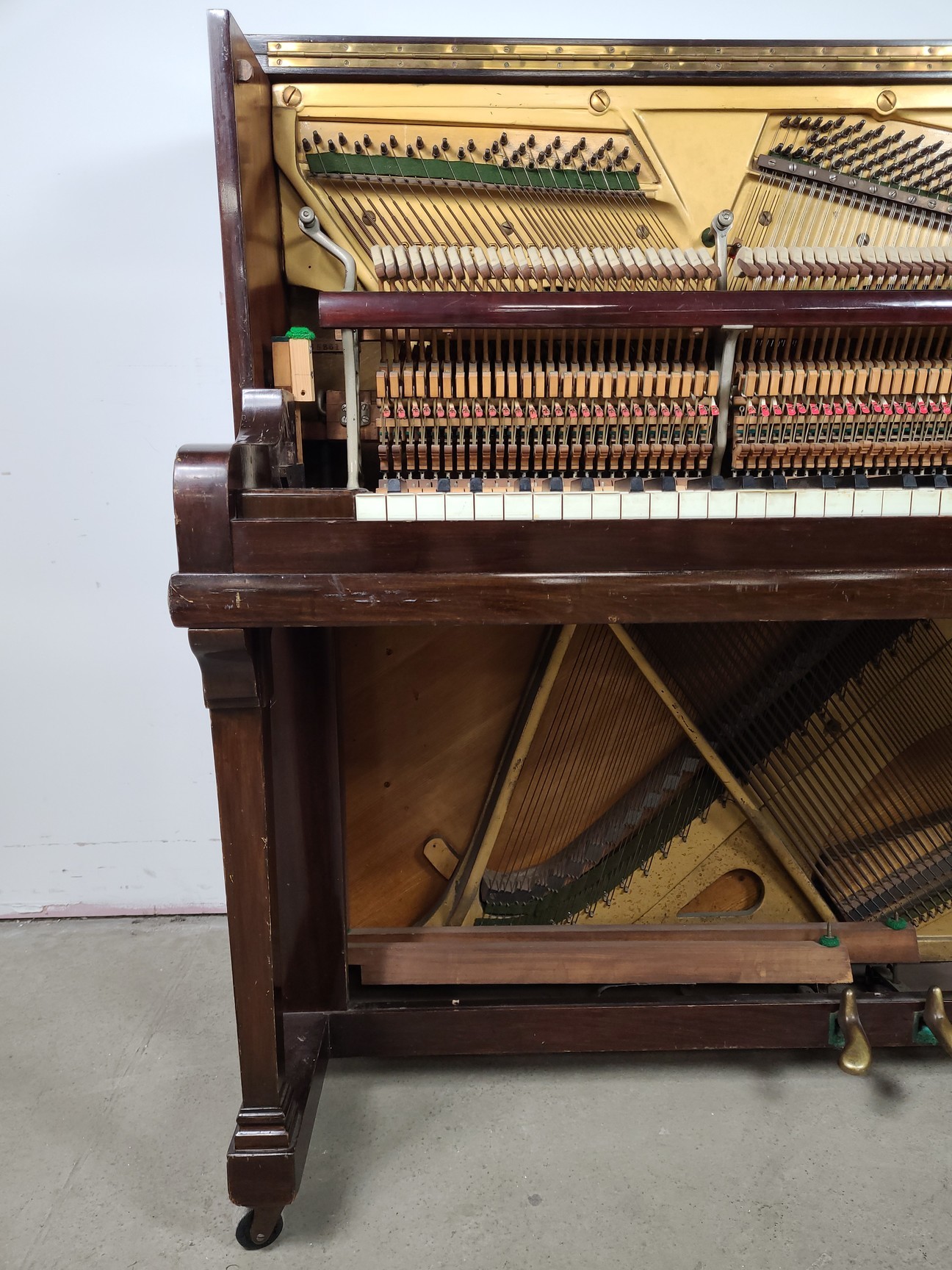 Image of George Rogers & Sons Upright Piano (35861), 1925, 88 Keys, Dark Mahogany