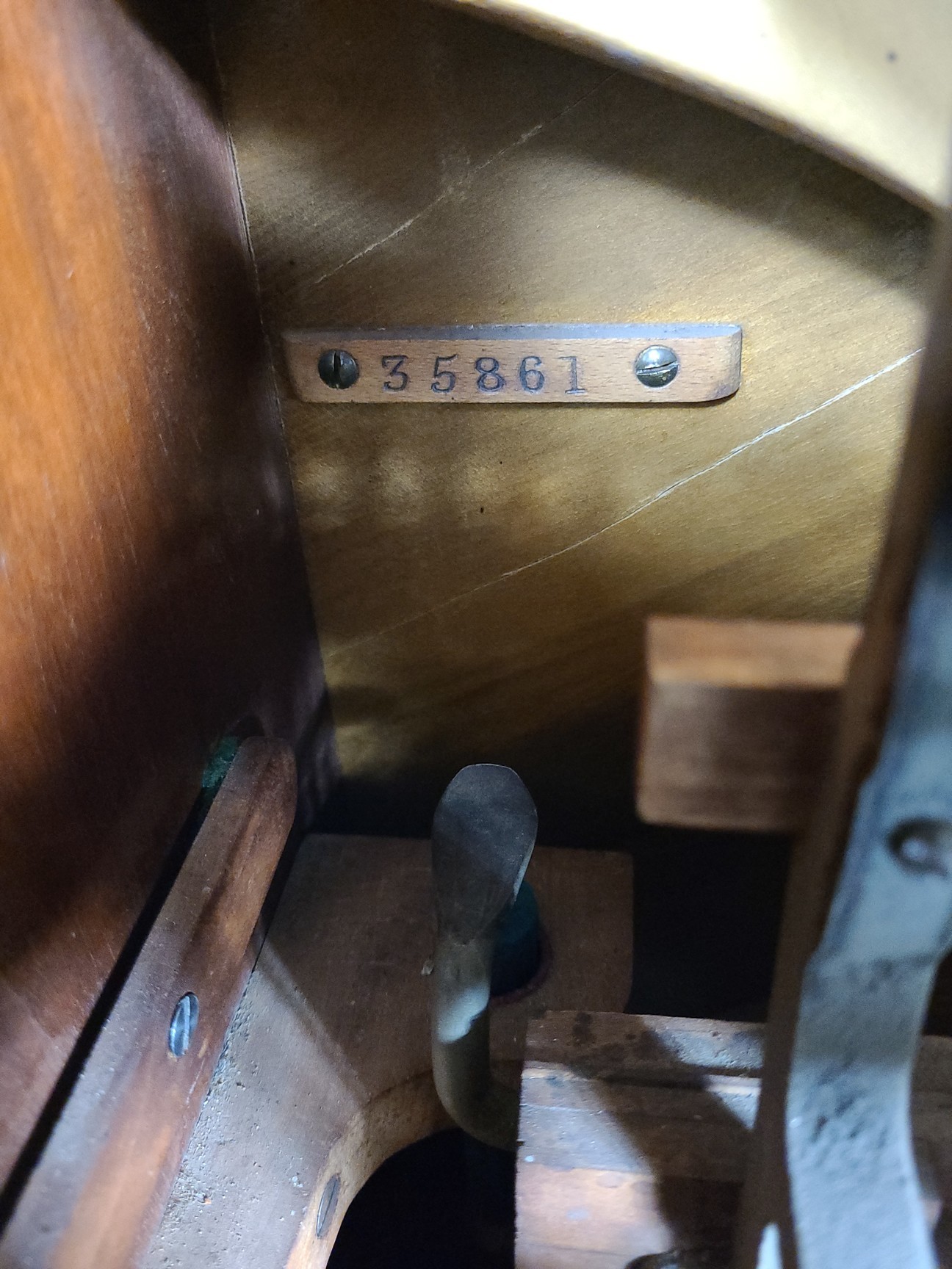 Image of George Rogers & Sons Upright Piano (35861), 1925, 88 Keys, Dark Mahogany