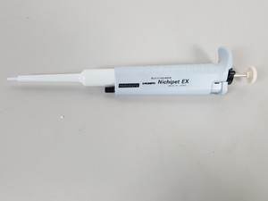 Thumbnail image of 5 x Nichiryo Nichipet EX Pipettes Volume 0.5 - 10μL Lab