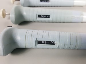 Thumbnail image of 5 x Nichiryo Nichipet EX Pipettes Volume 0.5 - 10μL Lab