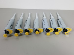 Thumbnail image of 7 x Nichiryo Nichipet EX Pipettes Volume 2 - 20μL Lab