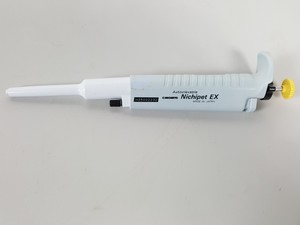 Thumbnail image of 7 x Nichiryo Nichipet EX Pipettes Volume 2 - 20μL Lab