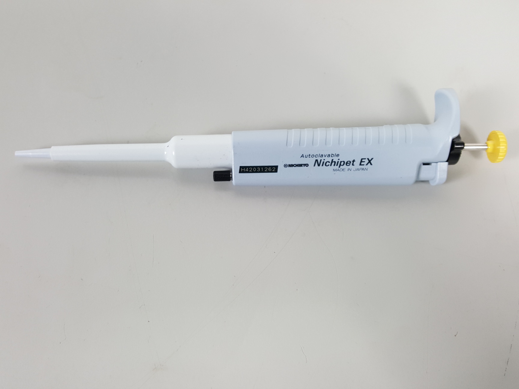 Image of 7 x Nichiryo Nichipet EX Pipettes Volume 2 - 20μL Lab