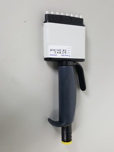 Thumbnail image of 2 x Anachem 8 Channel Pipettes - 20 - 200μL & 5 - 50μL Lab