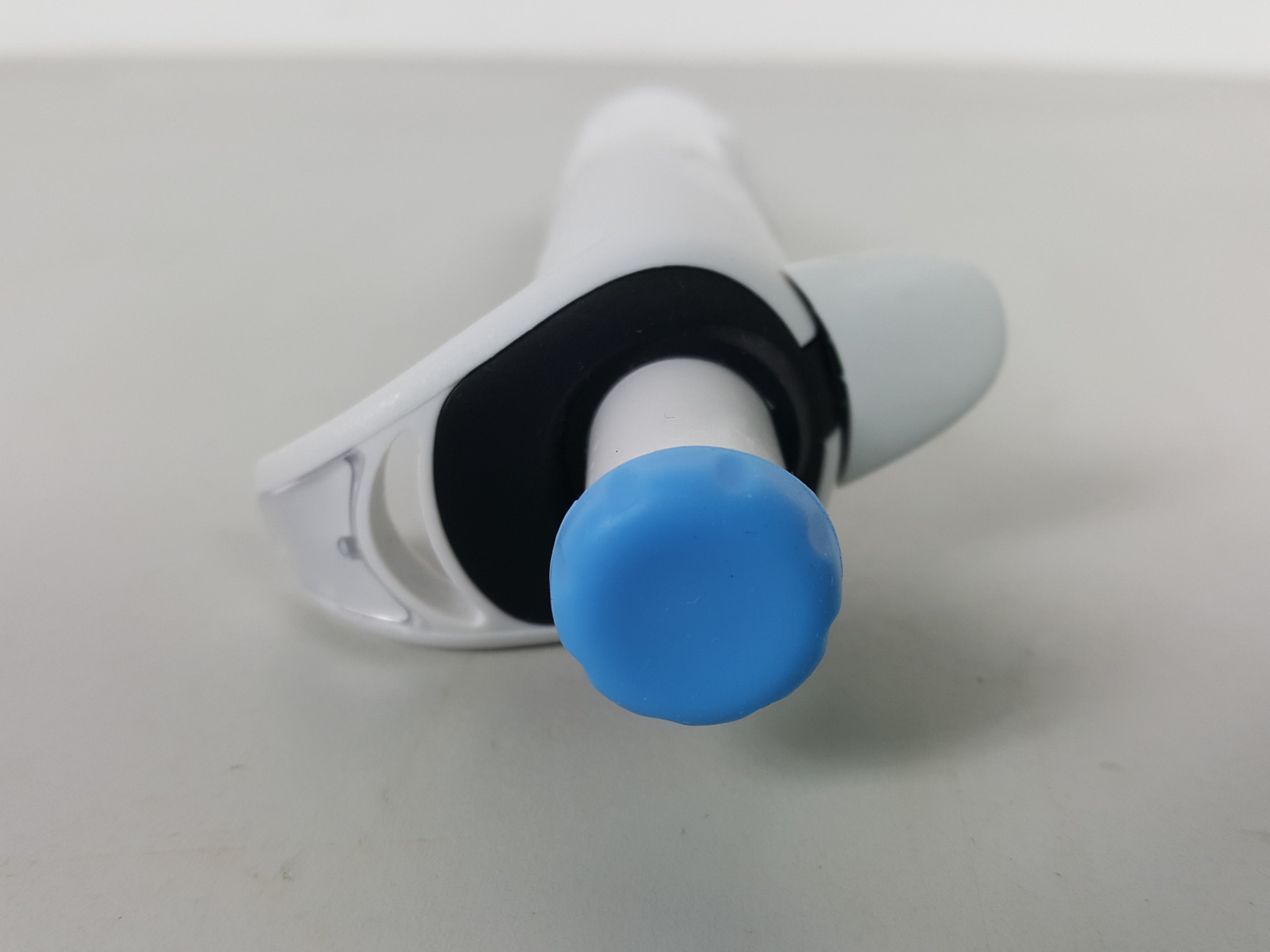Image of 4 x Pipettes AXYPET 0.5-1μL, StarPet 2-20, Nichipet 1-10, Sartorius 100-1000 Lab